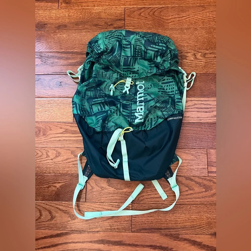 Marmot Kompressor Backpack Turf Green Deep Teal 18L